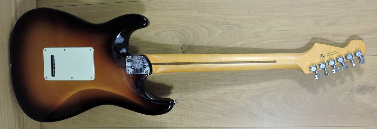 Fender American Ultra Stratocaster®. Ultraburst MN – Langley 