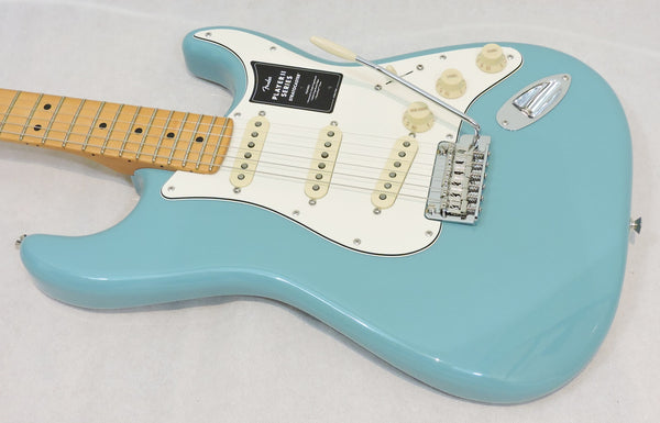 Fender Player II Stratocaster®, Maple Fingerboard, Aquatone Blue