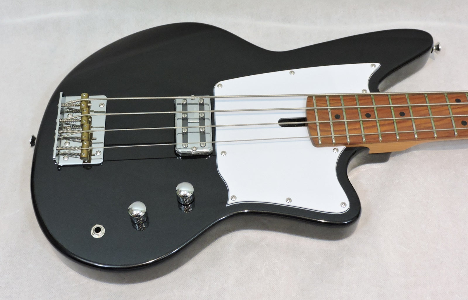 Ashdown Capri Short Scale 'Roasted Series' Bass