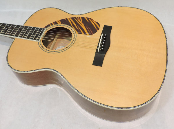 Fender Limited Edition PO-220E Dreadnought, Aged Natural, Ovangkol