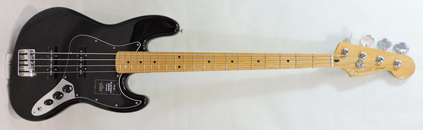 *NEW* Fender Player II Jazz Bass®, Maple Fingerboard, Black