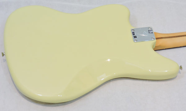 *NEW*  Fender Player II Jaguar®, Rosewood Fingerboard, Hialeah Yellow