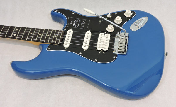 Fender Player II Modified Stratocaster® HSS, Rosewood Fingerboard, Electric Blue