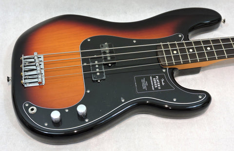 *NEW* Fender Player II Precision Bass®, Rosewood Fingerboard, 3-Color Sunburst