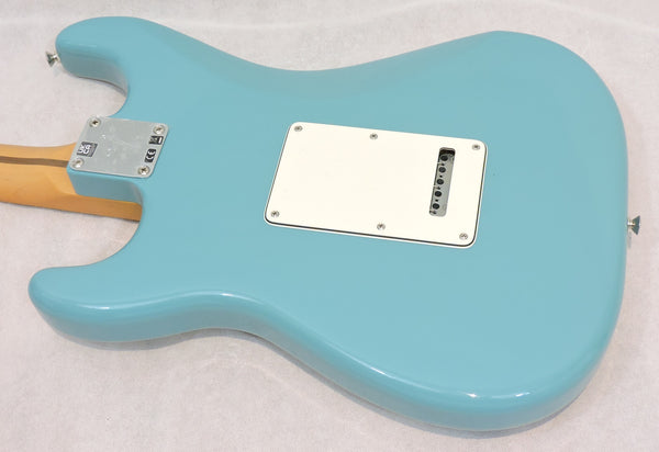 *NEW* Fender Player II Stratocaster HSS, Maple Fingerboard, Aquatone Blue