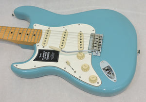 Fender Player II Stratocaster® Left-Hand, Maple Fingerboard, Aquatone Blue