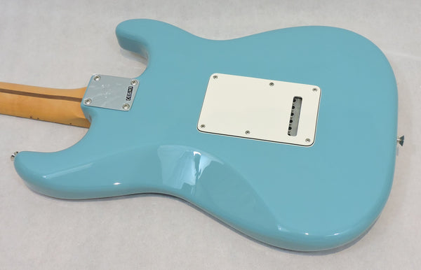 Fender Player II Stratocaster® Left-Hand, Maple Fingerboard, Aquatone Blue