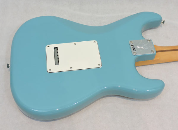 Fender Player II Stratocaster® Left-Hand, Maple Fingerboard, Aquatone Blue