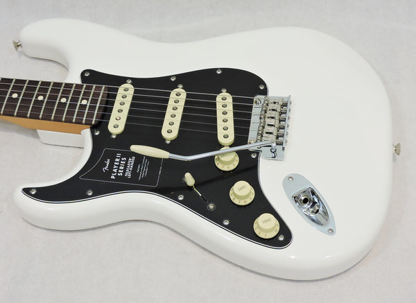 Fender Player II Stratocaster® Left-Hand, Rosewood Fingerboard, Polar White
