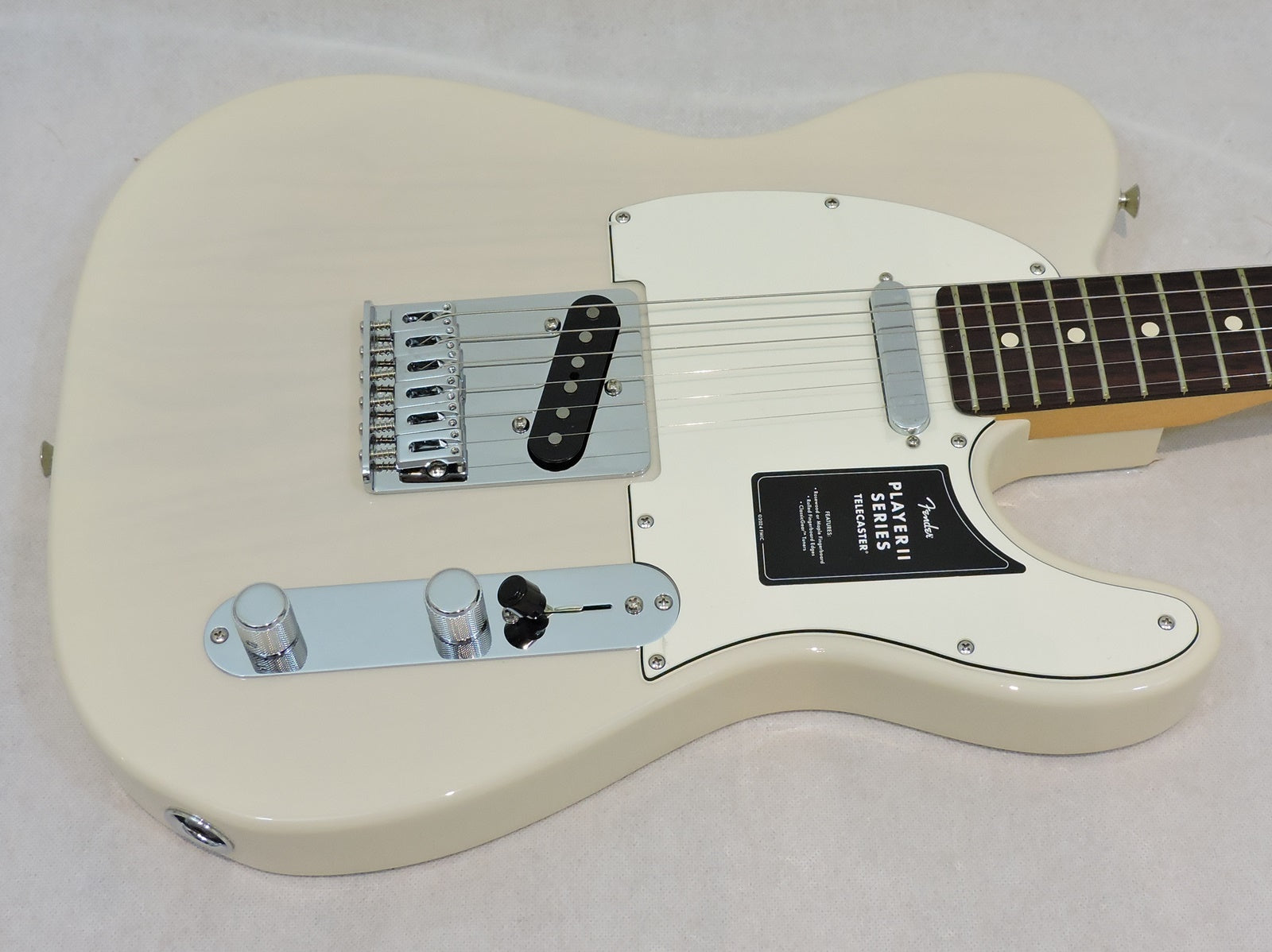 Fender Player II Telecaster®, Chambered Ash Body, Rosewood Fingerboard, White Blonde