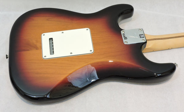 Fender Player Stratocaster 3-Tone Sunburst Maple Neck MINT - Used