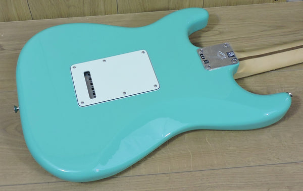 Fender Player Stratocaster. Sea Foam Green