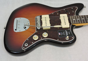 Fender Professional II Jazzmaster. 3-Colour Sunburst