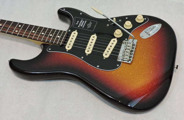 Fender Limited Edition Player II Stratocaster®, Rosewood Fingerboard, Sparkle 3-Color Sunburst