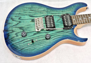 PRS SE Custom 24 Burled Ash Lake Blue. Limited Edition