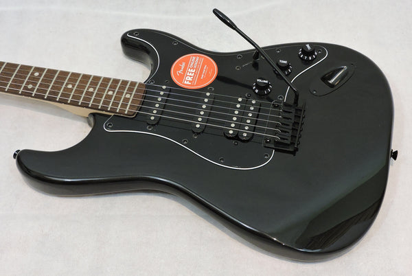 Squier FSR Affinity Series® Stratocaster® HSS, Metallic Black