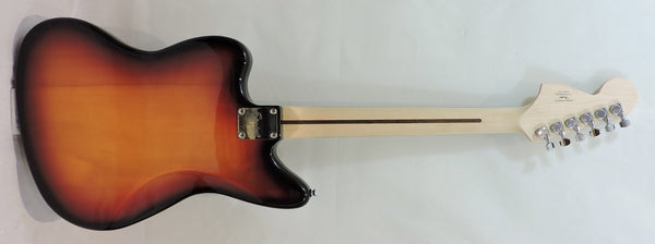 Squier Affinity Series™ Jaguar®, Laurel Fingerboard, Black Pickguard, 3-Color Sunburst