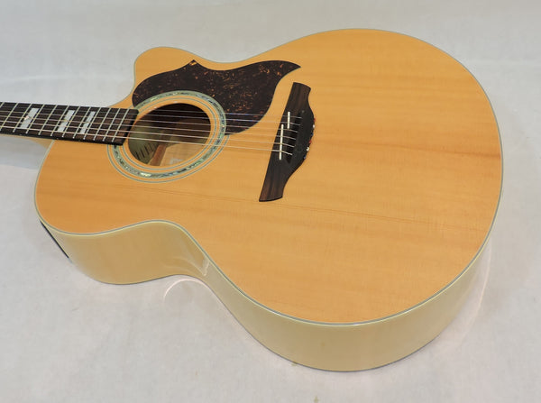 Takamine EG523SC Jumbo Electro-Acoustic with Hard Case - Used